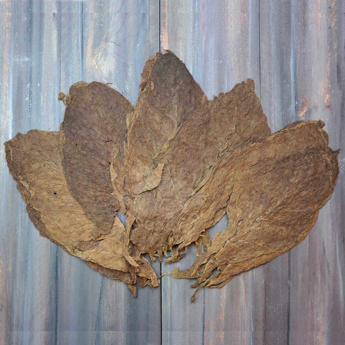 wholeleaftobacco.com